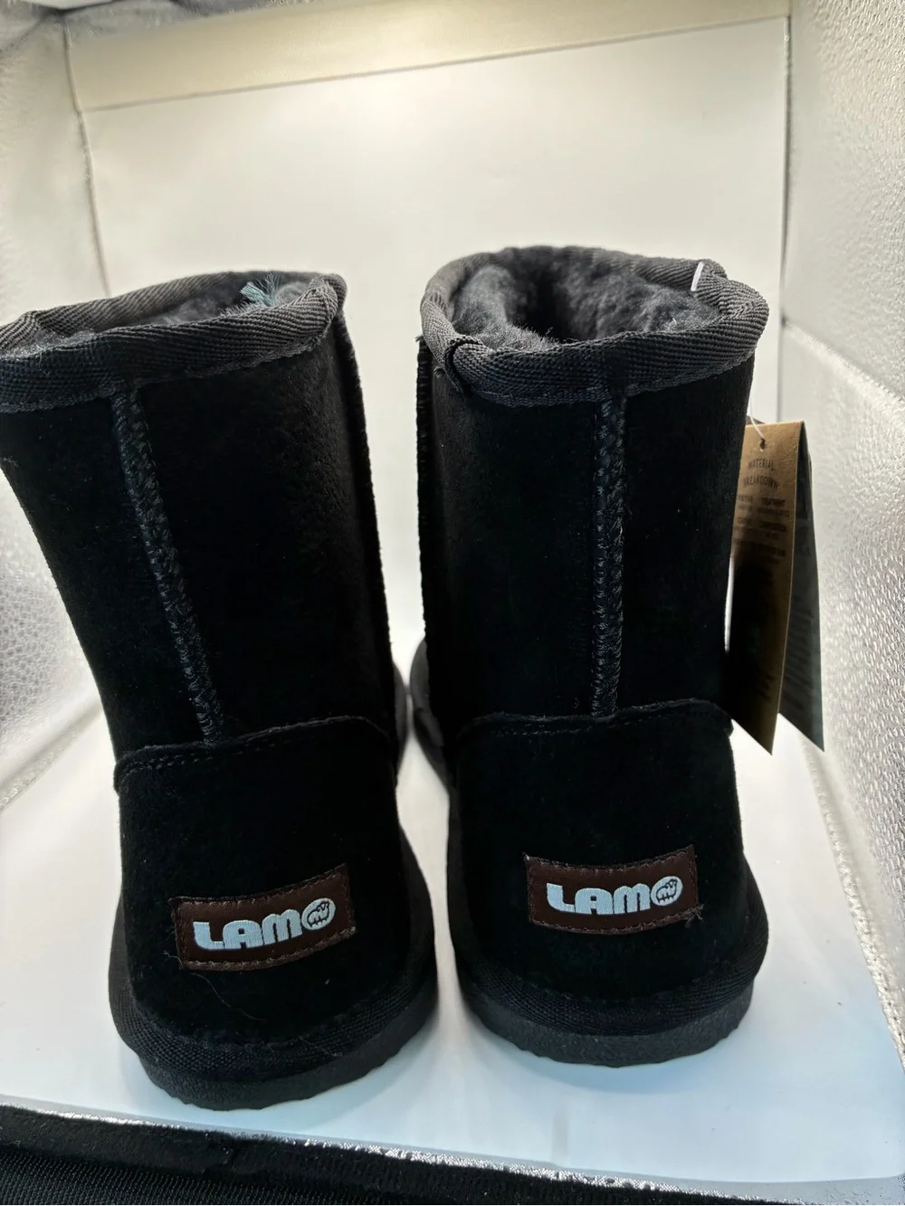 Lamo Classic 6” Boot Black Suede Faux Fur Lined Winter Boots Womens Size 7 NWT